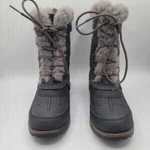 Rock & Candy girls Gray Faux Fur Winter Boots Lace Up Size 3